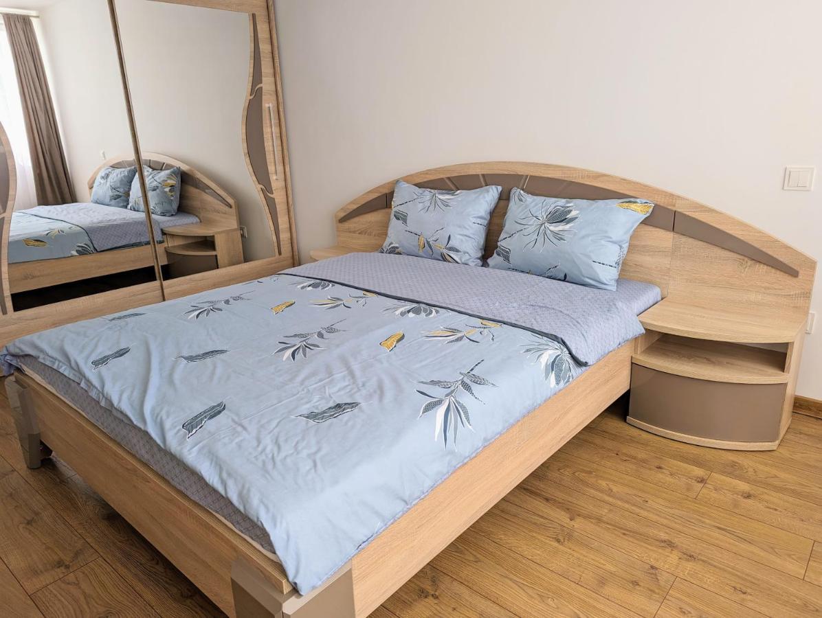 Lovely 2-Bedroom Flat In The Heart Of Druskininkai Eksteriør billede